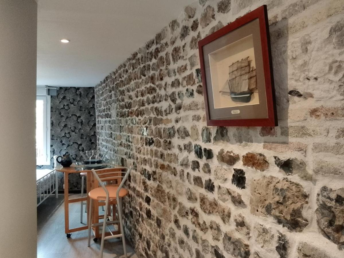 La Tourterelle Apartman La Rivière-Saint-Sauveur Kültér fotó